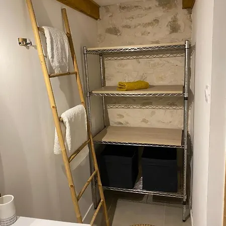 La Studio D Ines Vergèze